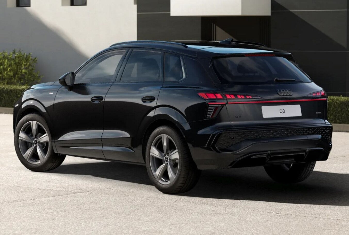 Audi Q3 TFSI 204 quattro 2xS line neuesMod Tech+ Nav  134987406 2