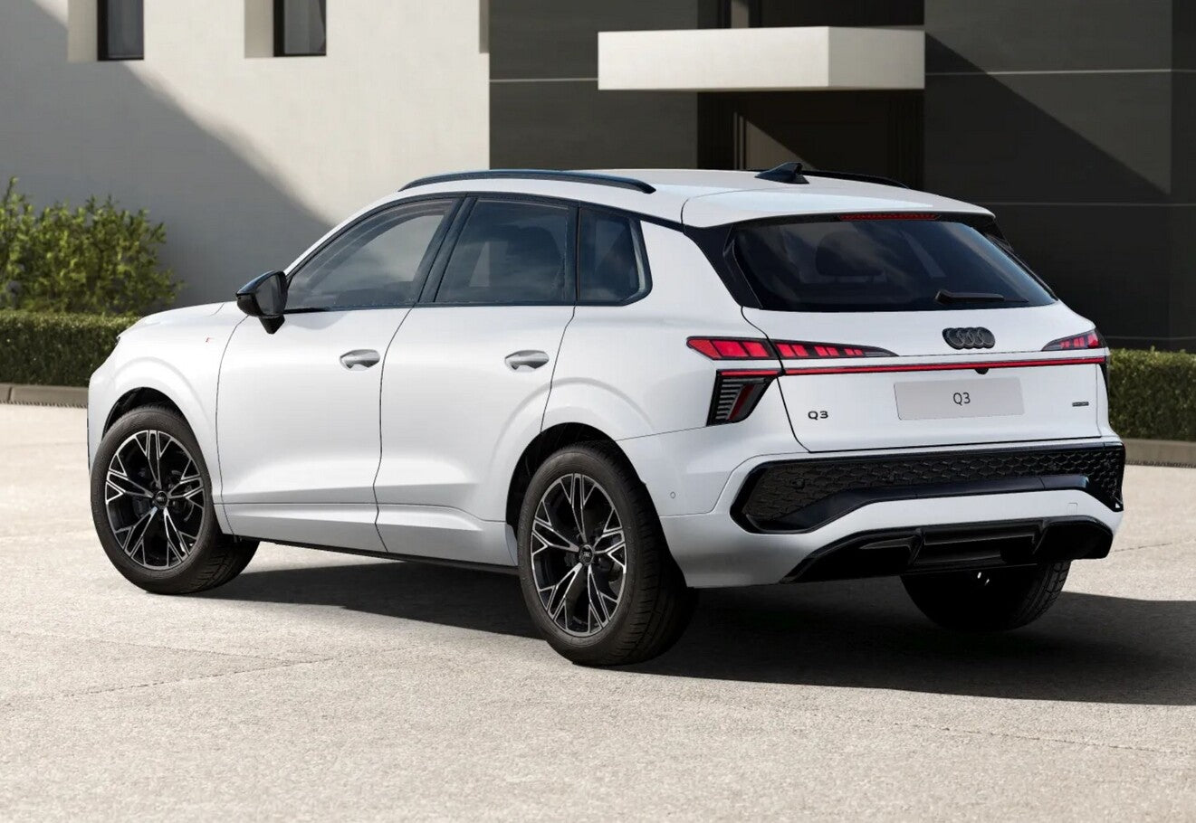 Audi Q3 TFSI 265 quattro 2xS line neuModell Tech+ 19Z 131016379 2