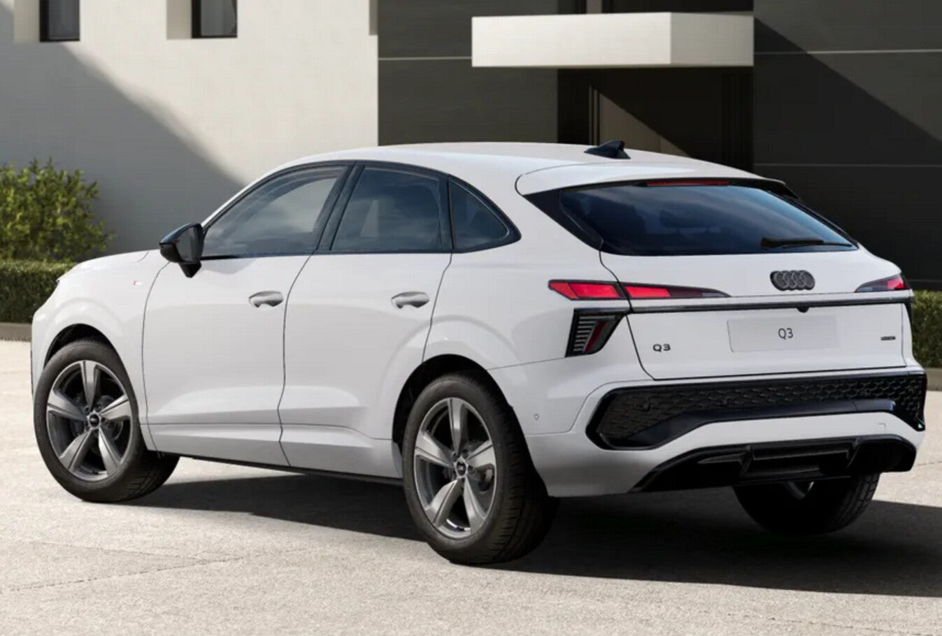 Audi Q3 Sportback quattro 2xS line Tech KlimaP 19Z 152389935 2