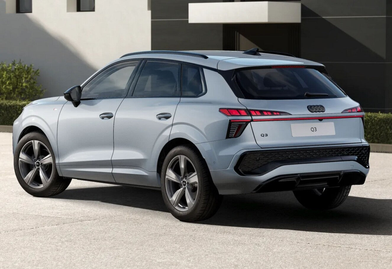 Audi Q3 TFSI 265 quattro 2xS line neuModell Tech+ LED 131016320 2