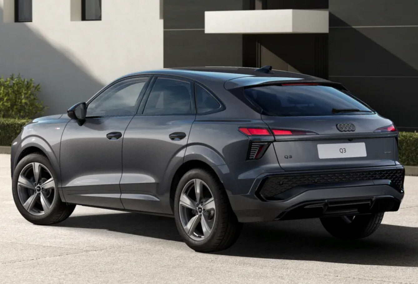 Audi Q3 Sportback quattro 2xS line Tech KlimaP 19Z 152392842 2