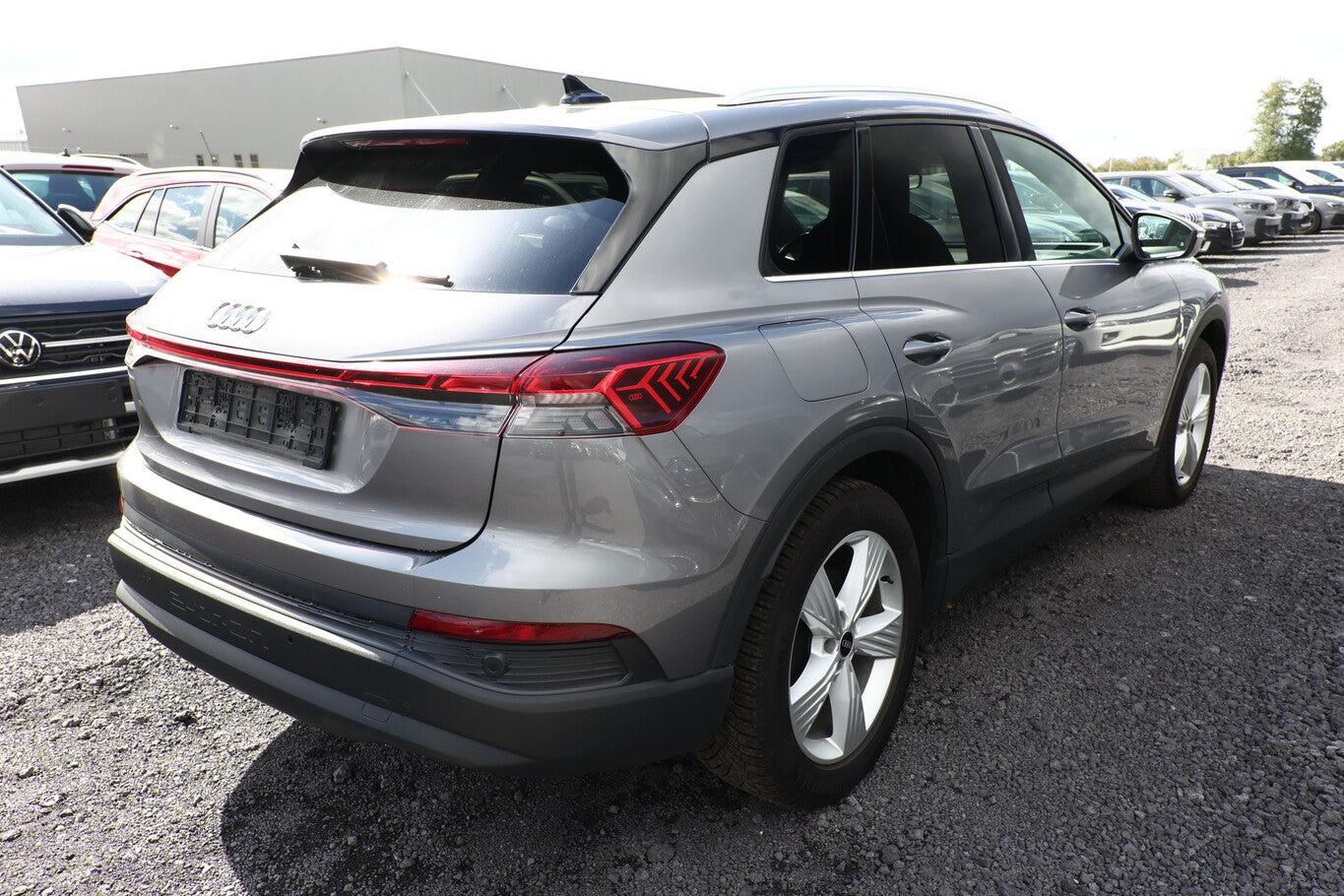 Audi Q4 35 e-tron Leder Nav ViCo ACC Kam PDC 19Z eHk 135852391 2