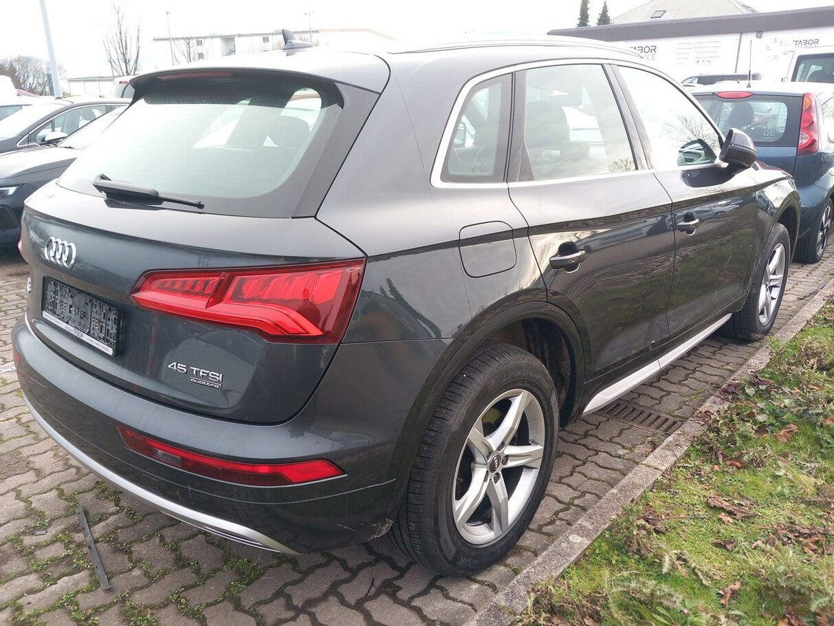 Audi Q5 45 TFSI S-tronic quattro sport Nav PDC eHk  144670670 2