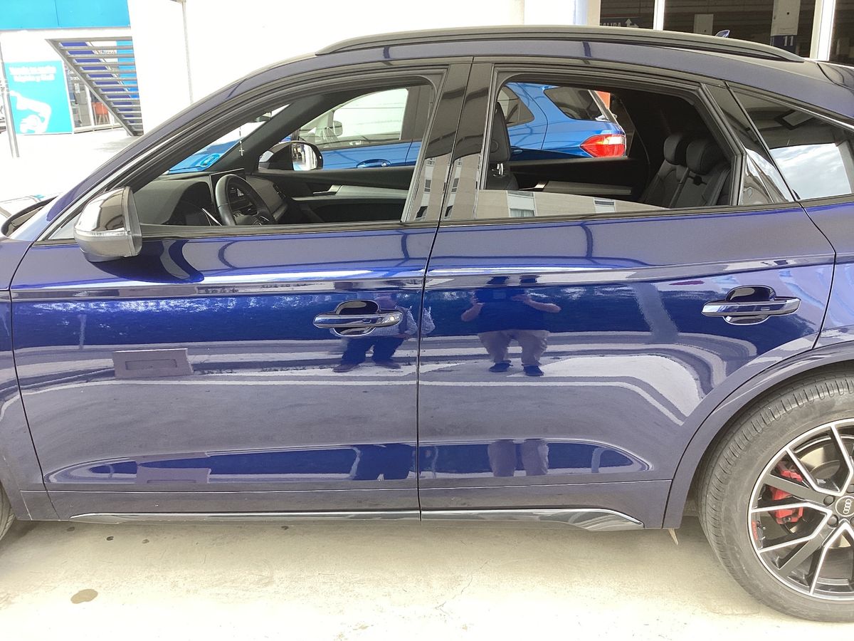 Exterior izquierda