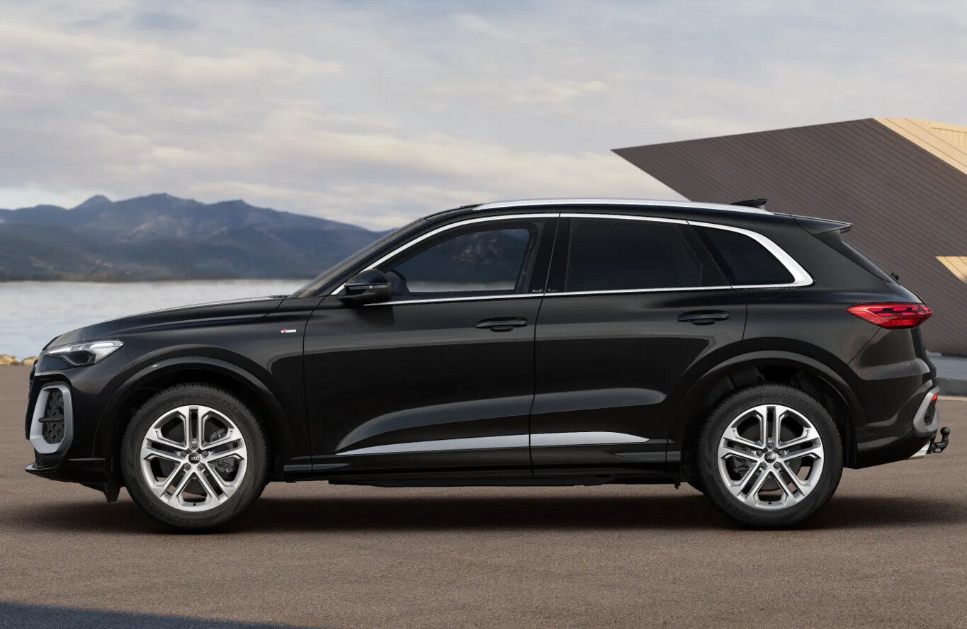 Audi Q5 TDI S line neues Modell Tech+ Pano AHK PrivG 124721760 1