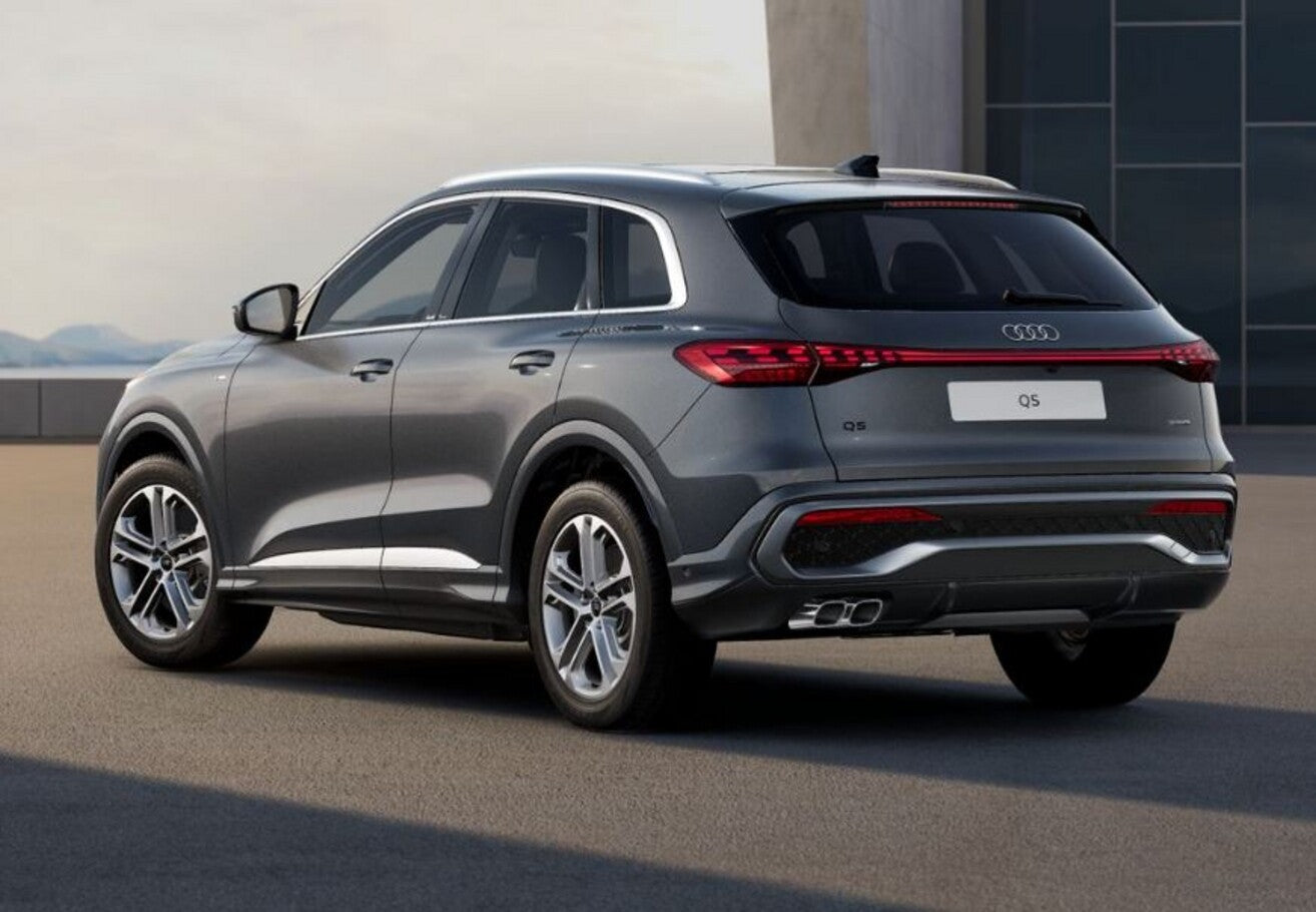 Audi Q5 TDI 204 S line neues Modell Tech Pano PrivG 142538734 2