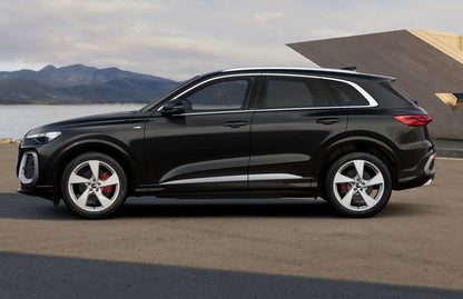Audi Q5 2xSline neuModell Tech PrivG 20Z ACC Kam LED+ 153722273 1