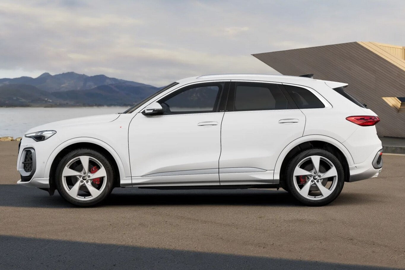 Audi Q5 2xSline neuModell Tech PrivG 20Z ACC Kam LED+ 153722269 1