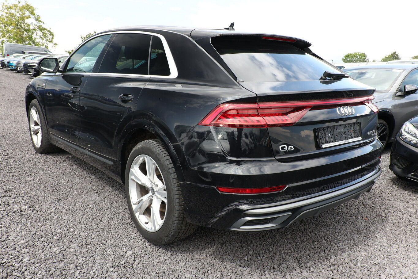 Audi Q8 55 TFSI quattro tiptr. S line Sport 21Z Matri 105674467 3