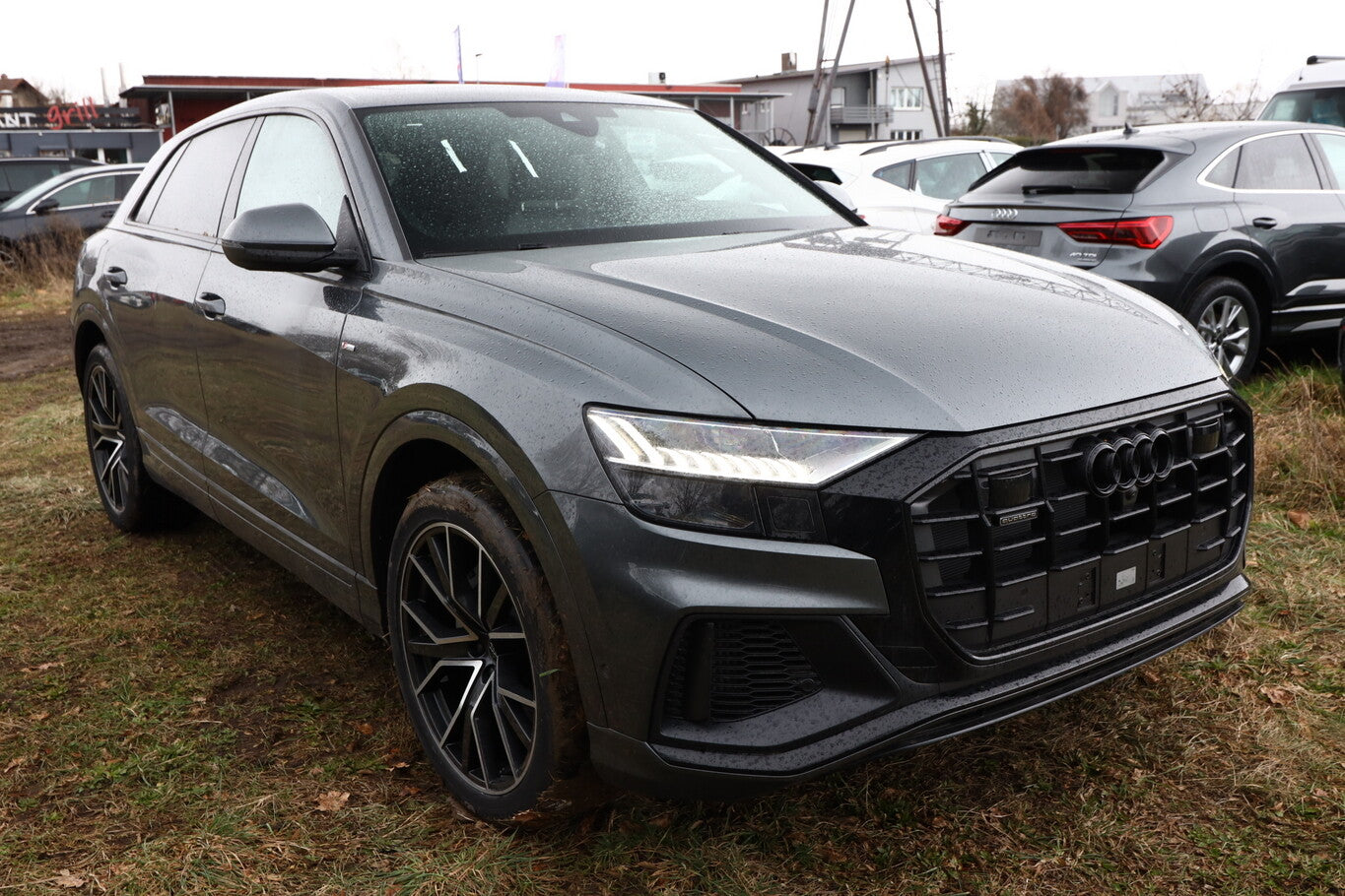 Audi Q8 55 TFSI 2xS line 22Z Matrix Tour Pano HUD B&O 100303216 1