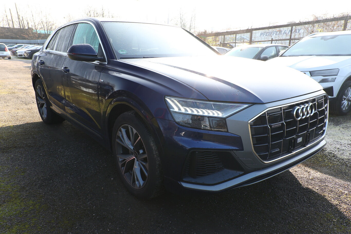 Audi Q8 55 TFSI 2xS line 21Z Tour Matrix Pano Keyl  104404484 1