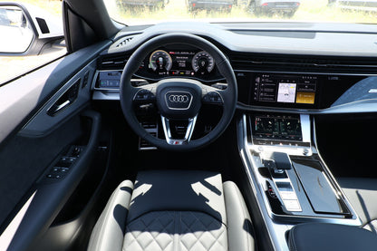 Audi Q8 55 TFSI e 2xS line 22Z Laser Pano Tour HUD 132740405 6