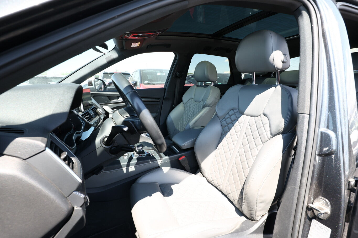 Audi SQ5 3.0 TFSI quattro 21Z PanoD B&O Leder ViCo  121228292 5
