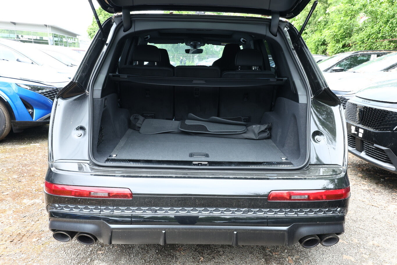 Audi SQ7 TFSI 507 Facelift Matrix OLED Leder Pano 22Z 89402136 10