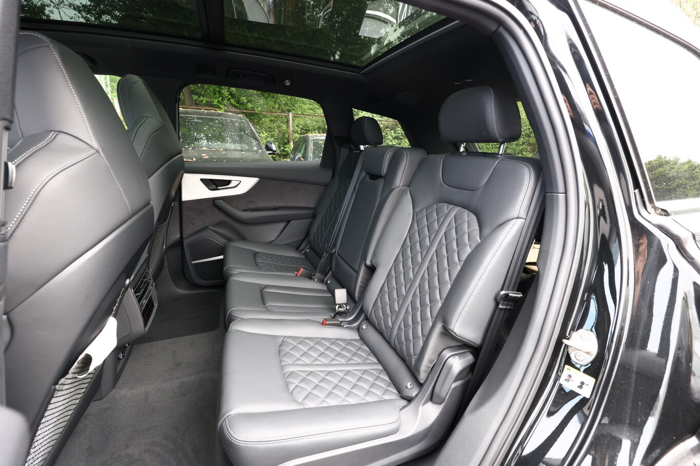 Audi SQ7 TFSI 507 Facelift Matrix OLED Leder Pano 22Z 89402136 9