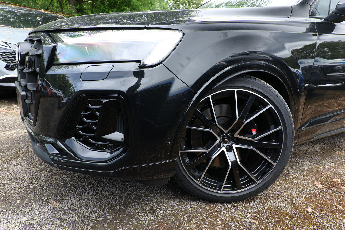 Audi SQ7 TFSI 507 Facelift Matrix OLED Leder Pano 22Z 89402136 4