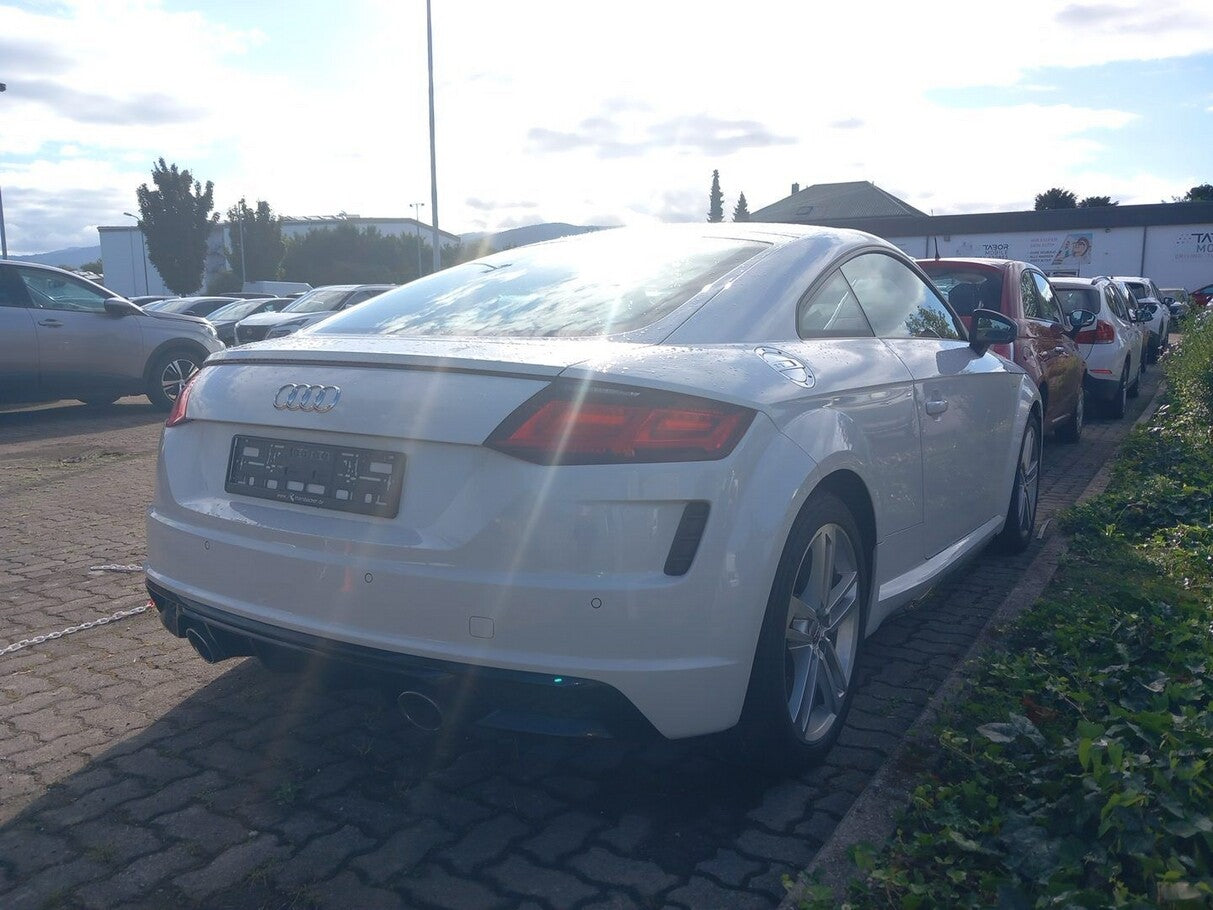 Audi TT 40 TFSI 197 DSG S line Selection LED PDC 18Z 134987321 2
