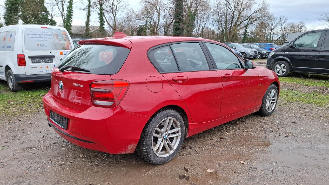 BMW 120d xDrive LM Navi GRA Klima Sportsitze PDC 146026169 2