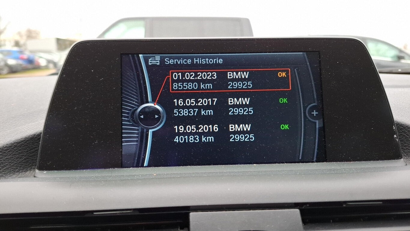 BMW 120d xDrive LM Navi GRA Klima Sportsitze PDC 146026169 14