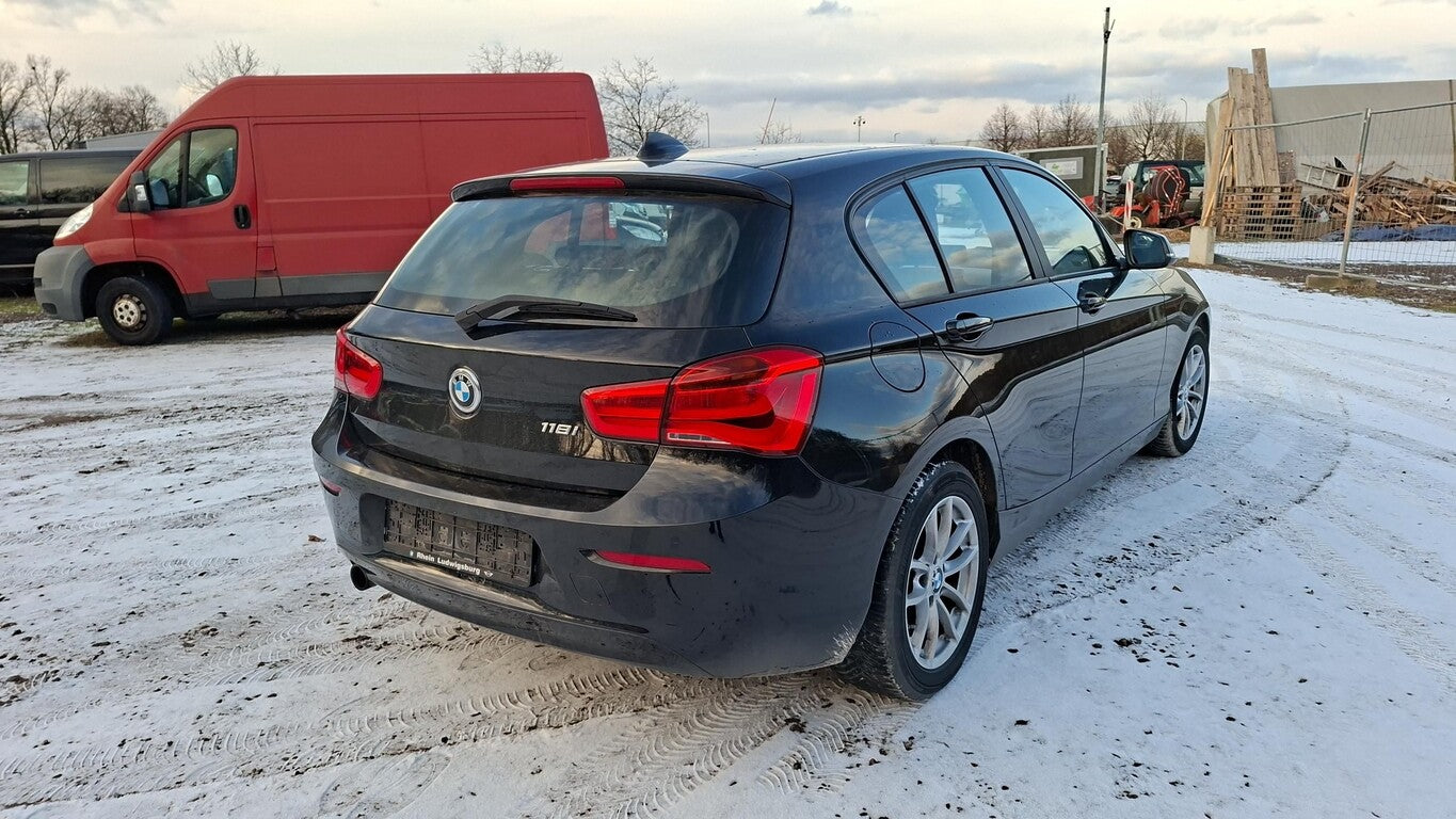 BMW 118i Advantage Navi SHZ LM PDC Klimaaut.  147590998 3