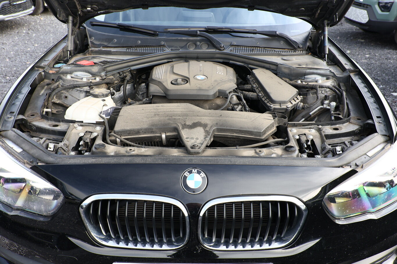 BMW 1er 116d Aut. Advantage Klima SHZ Temp PDC 104545279 9