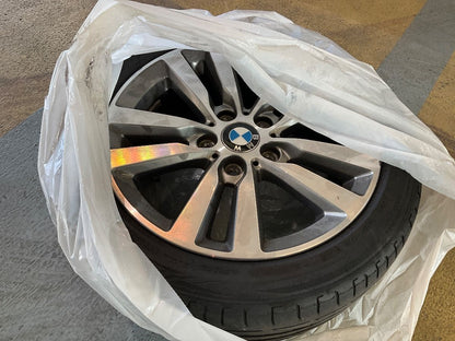 Secondary wheel set