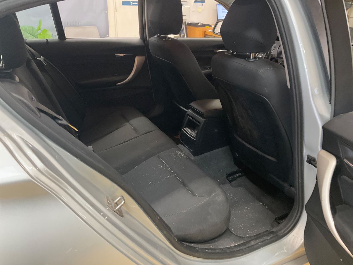 Interior trasero