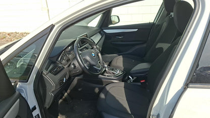 BMW 218i Gran Tourer Aut. Advantage 7S Navi PDC SHZ 169064171 4