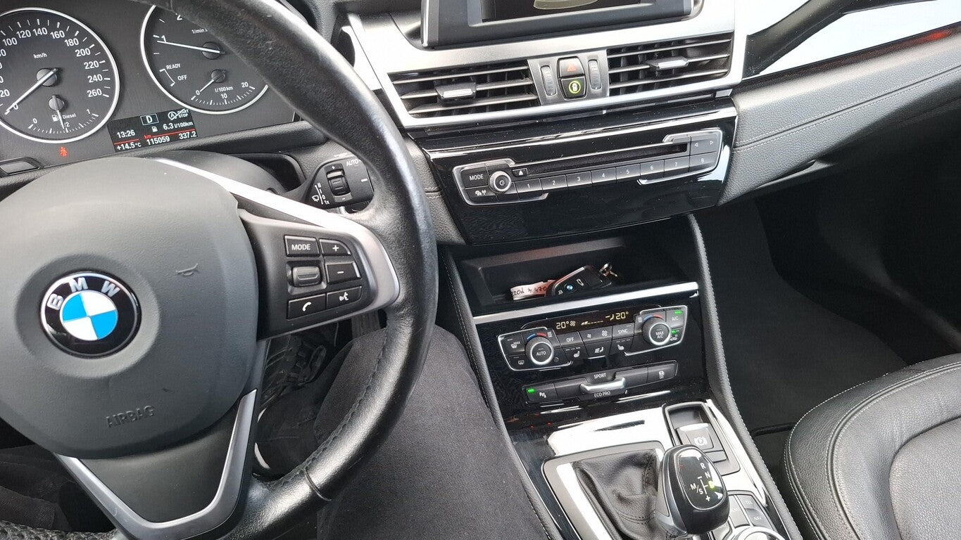 BMW 2er Active Tourer - 220d Luxury Line Steptr. NAV 145773431 6