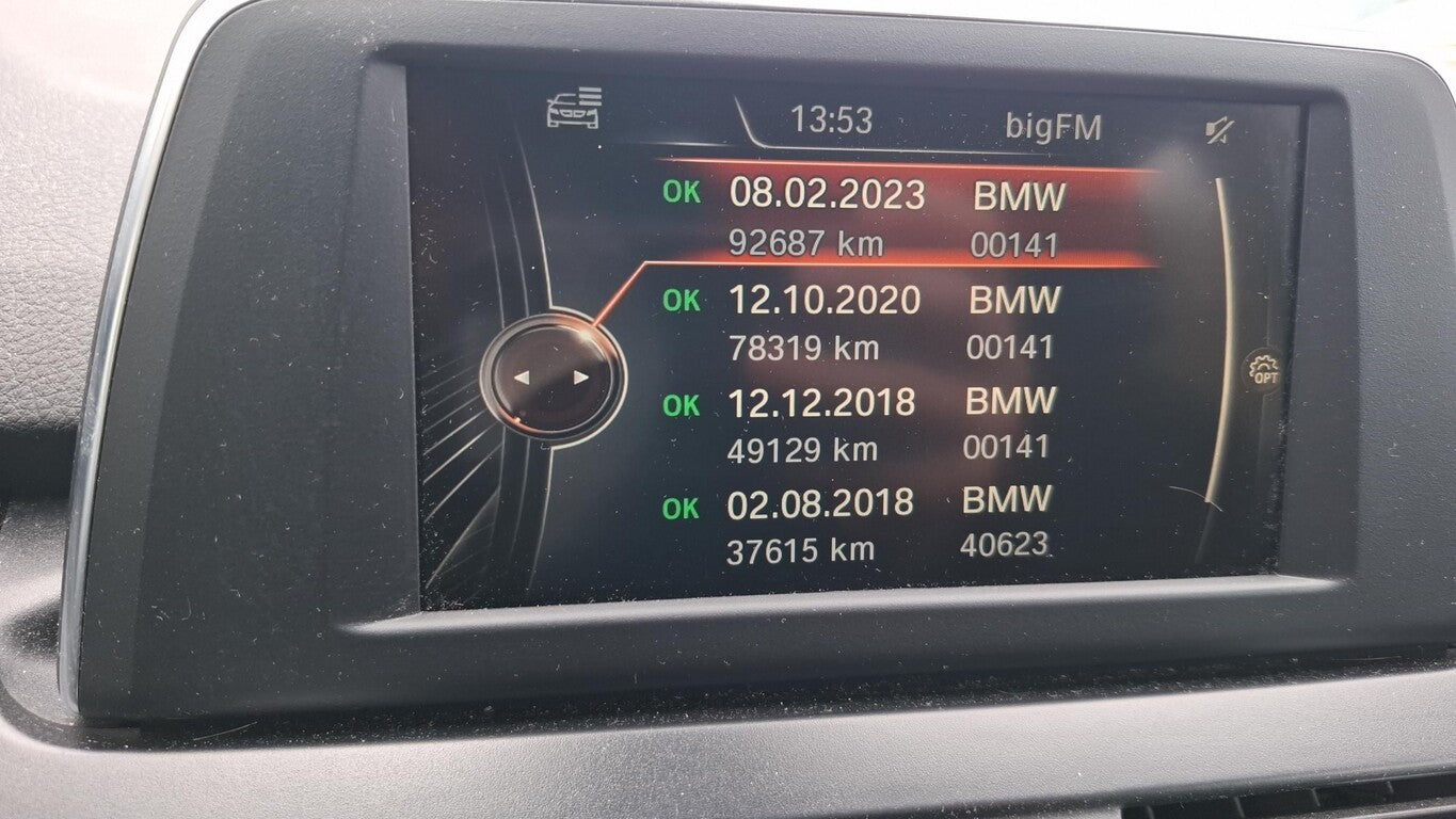 BMW 216i Gran Tourer Advantage 7S Navi PDC SHZ Klima 168129917 12
