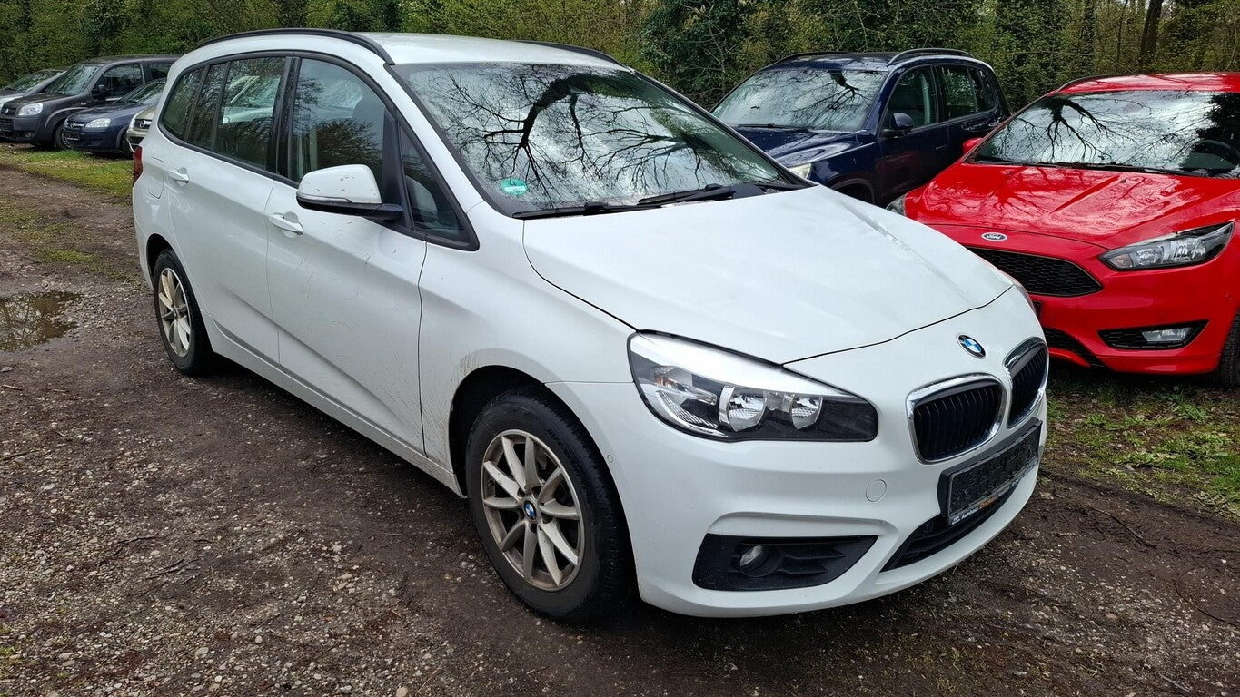BMW 216i Gran Tourer Advantage 7S Navi PDC SHZ Klima 168129917 1