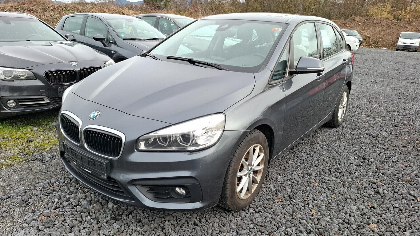BMW 220i Active Tourer Steptronic Advantage Pano LED 161522172 0