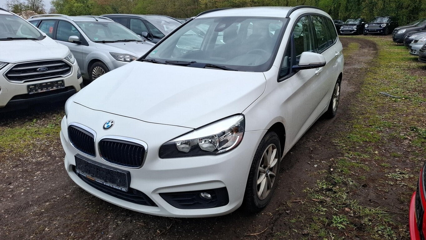 BMW 216i Gran Tourer Advantage 7S Navi PDC SHZ Klima 168129917 0