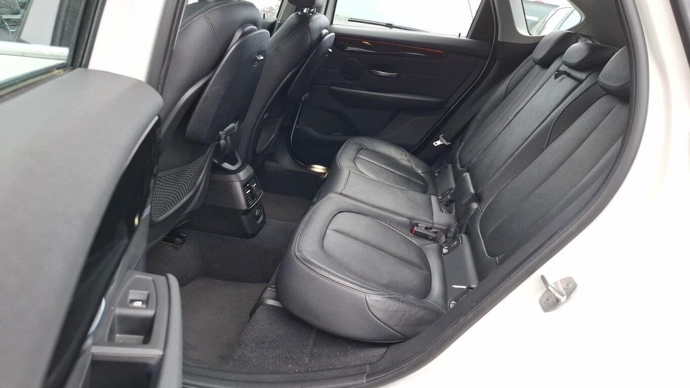 BMW 2er Active Tourer - 220d Luxury Line Steptr. NAV 145773431 8