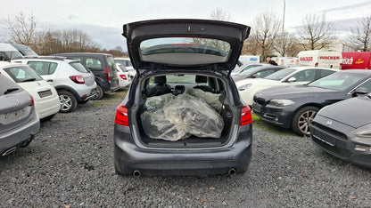 BMW 220i Active Tourer Steptronic Advantage Pano LED 161522172 9