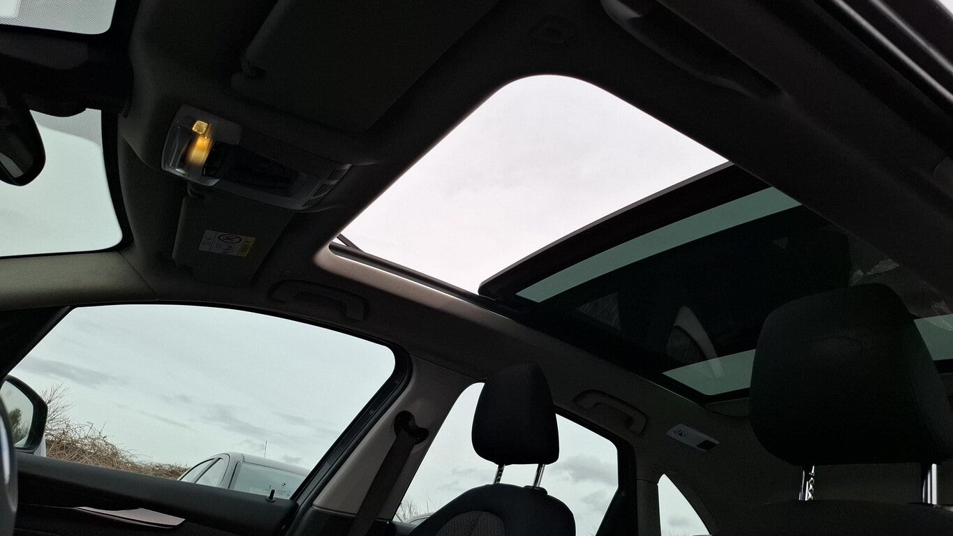 BMW 220i Active Tourer Steptronic Advantage Pano LED 161522172 12
