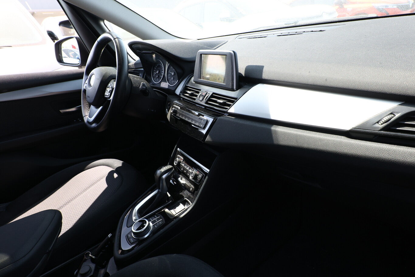 BMW 220i Active Tourer Steptronic Advantage Pano Nav 122037468 8