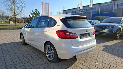 BMW 225xe Active Tourer Luxury Line Nav LED SHZ PDC 167333971 3
