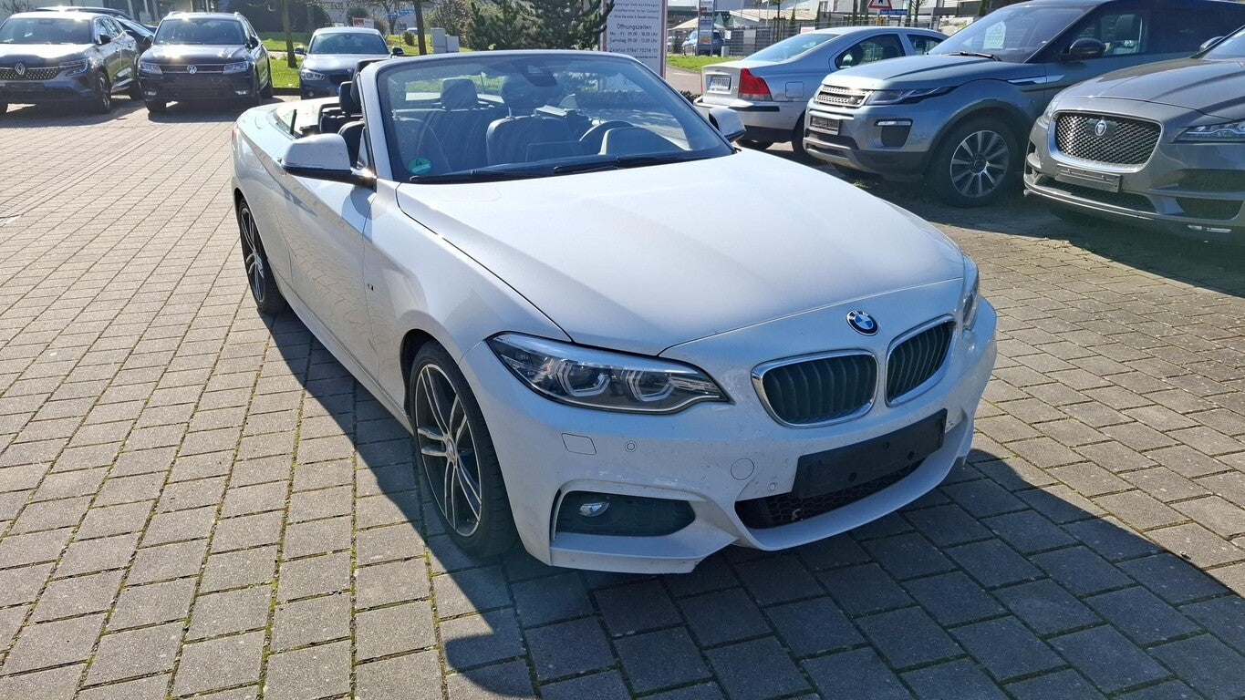 BMW 220i Cabriolet Aut. M Sport Navi Leder LED Keyl 167334959 1
