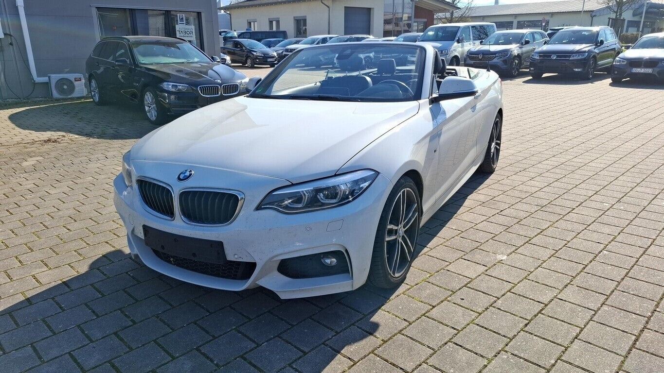 BMW 220i Cabriolet Aut. M Sport Navi Leder LED Keyl 167334959 0