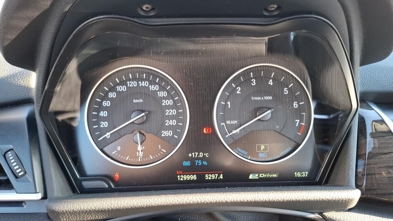 BMW 225xe Active Tourer Luxury Line Nav LED SHZ PDC 167333971 5