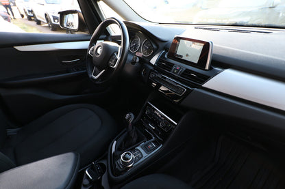 BMW 218i Gran Tourer Advantage LED Nav PDC SHZ Temp 103747851 8