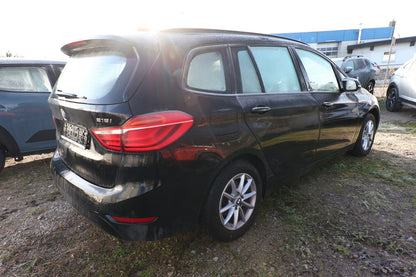 BMW 218i Gran Tourer Advantage LED Nav PDC SHZ Temp 103747851 2
