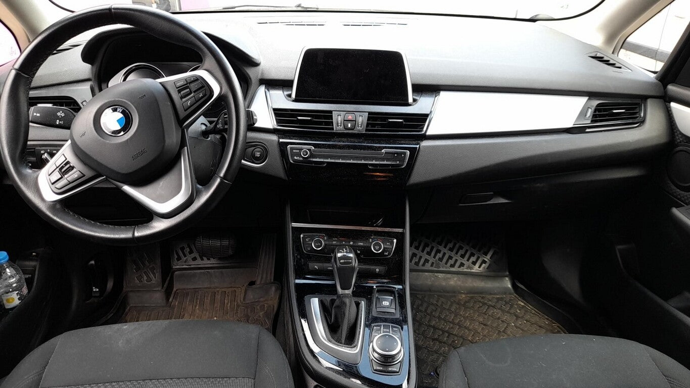BMW 225xe Active Tourer Steptronic Advantage Nav SHZ 134212975 4