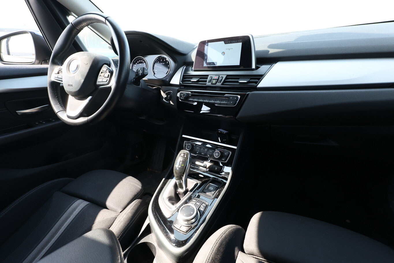 BMW 2er Active Tourer 218i Advantage LED Nav. PDC 118282971 8