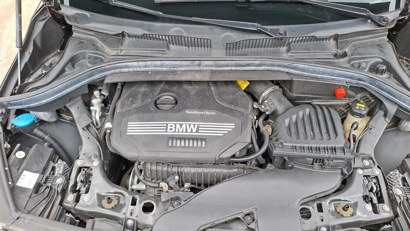BMW 216i Gran Tourer Luxury Line 7S Navi H-K LED PDC 136269585 6