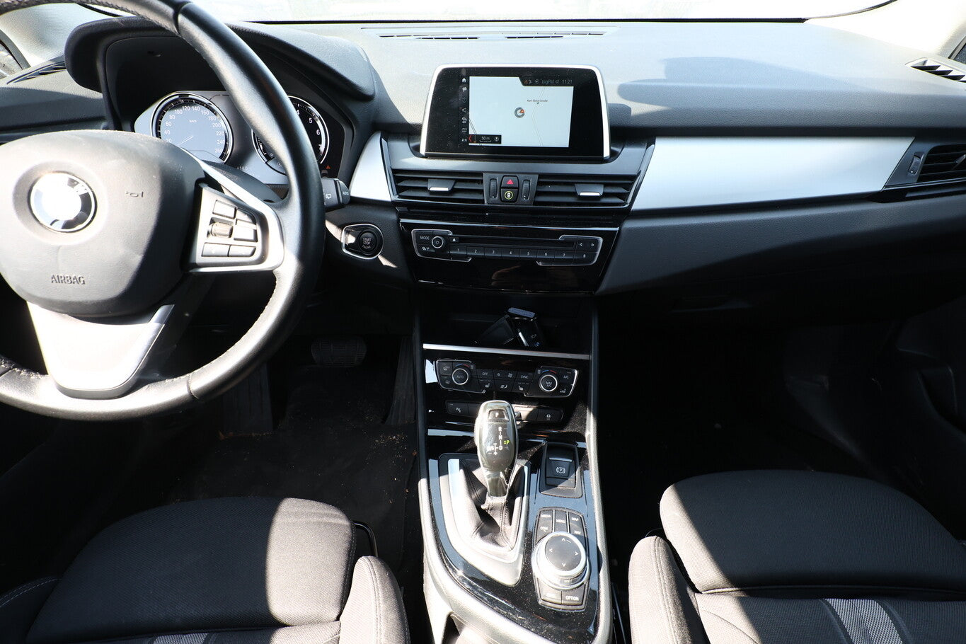 BMW 2er Active Tourer 218i Advantage LED Nav. PDC 118282971 7