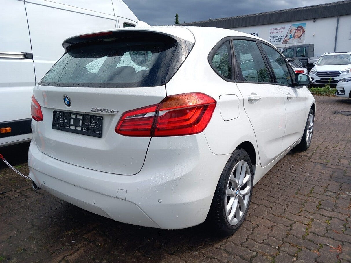 BMW 225xe Active Tourer Steptronic Advantage Nav LED 138583180 2