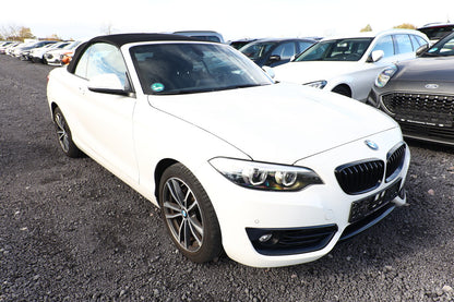 BMW 218i Cabriolet Sport Line LED Nav SHZ PDC Temp  139794630 1