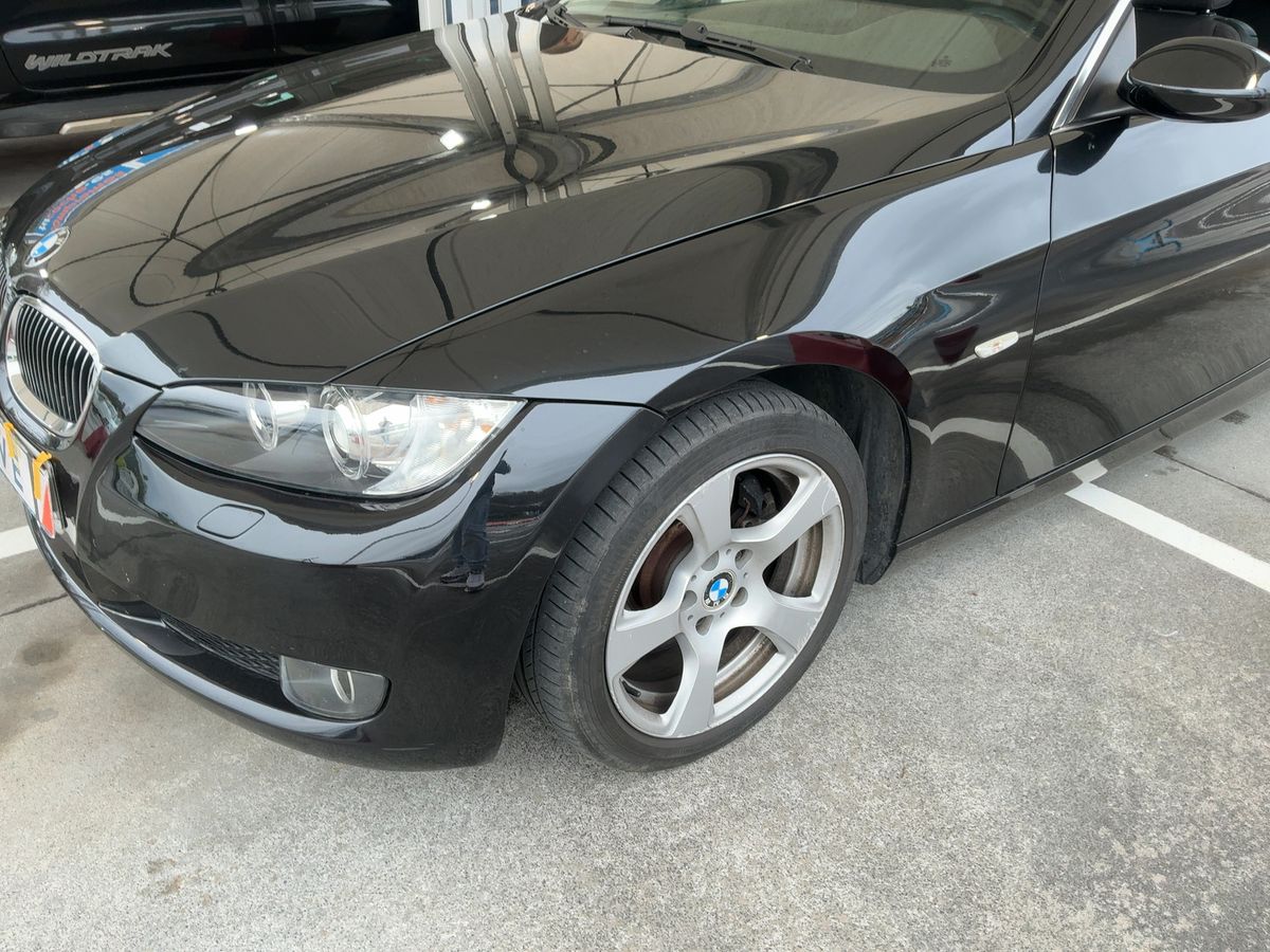 Lateral delantero izquierdo